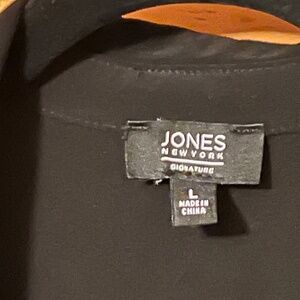Jones New York signature sleeveless blouse black size L
